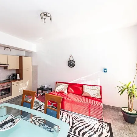 Looking For An In Riviera Apartment Kastela