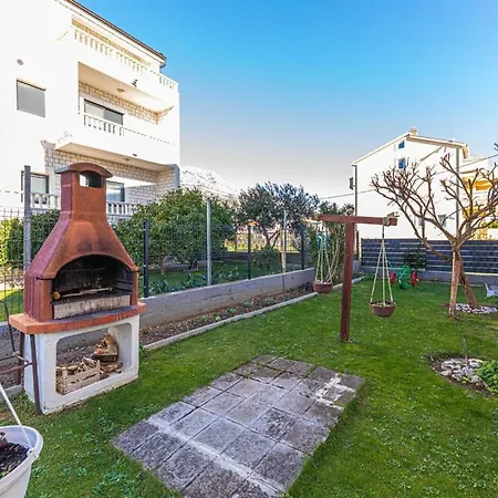 Looking For An In Riviera Kastela